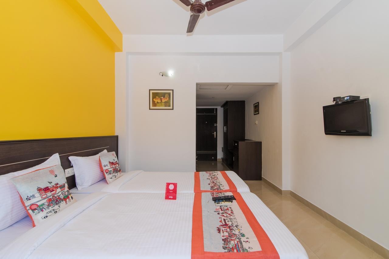 Oyo 9913 Nova De Goa Hotel ปณชี ภายนอก รูปภาพ