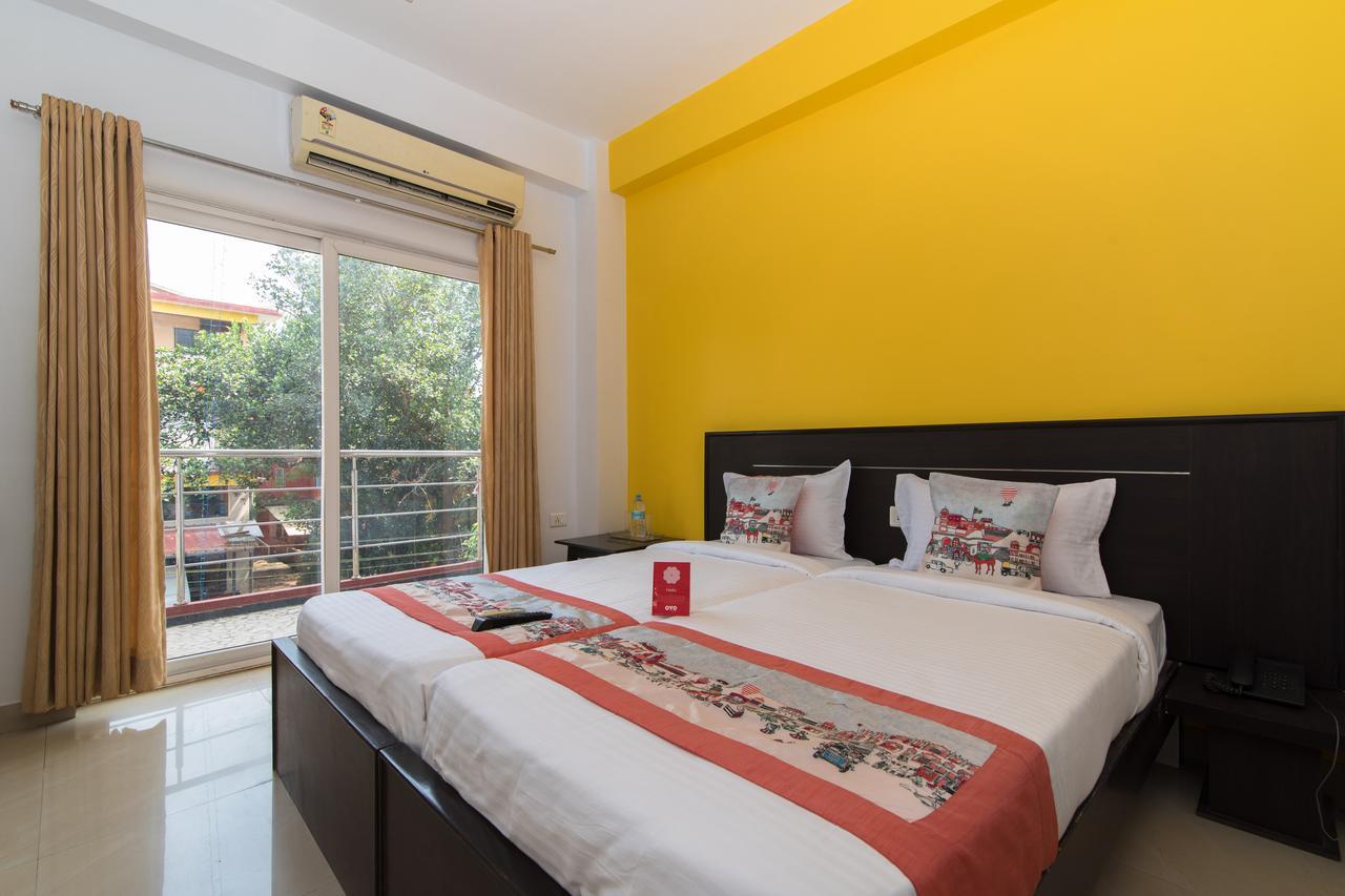 Oyo 9913 Nova De Goa Hotel ปณชี ภายนอก รูปภาพ